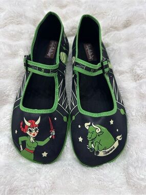 NEW Taurus Hot Chocolate Mary Jane Flats EU 39